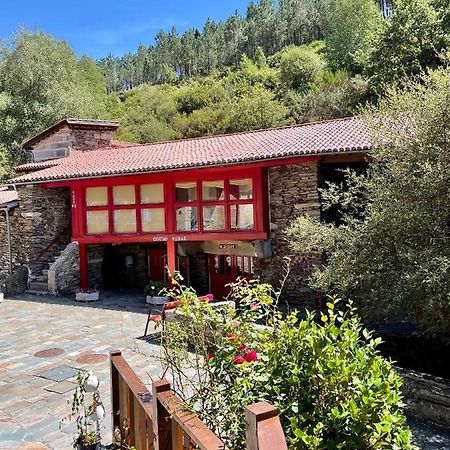Aldea Couso Rural Hotel Sarreaus Bagian luar foto