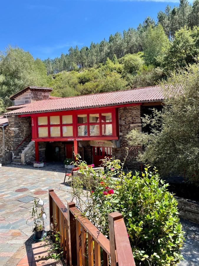 Aldea Couso Rural Hotel Sarreaus Bagian luar foto
